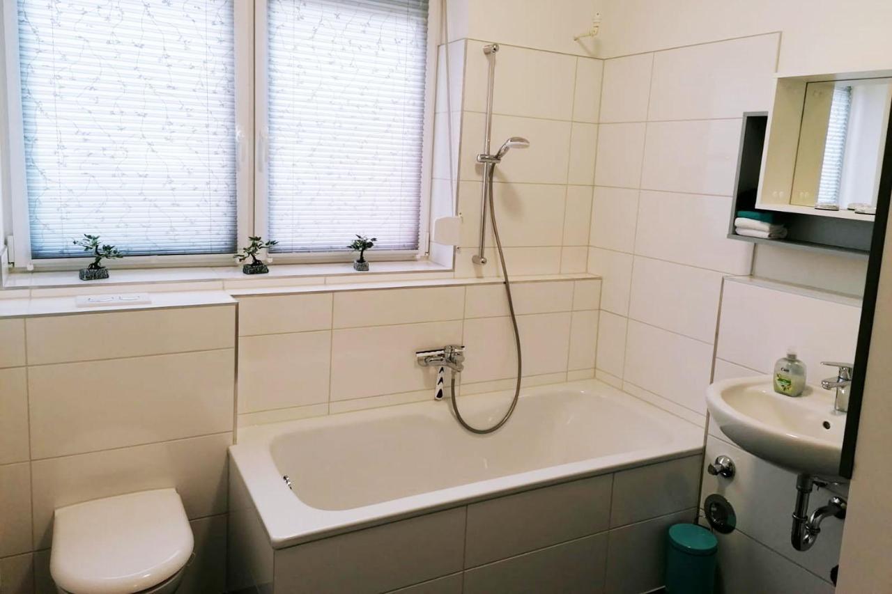 Gemuetliche Apartments In Niederdorfelden Экстерьер фото