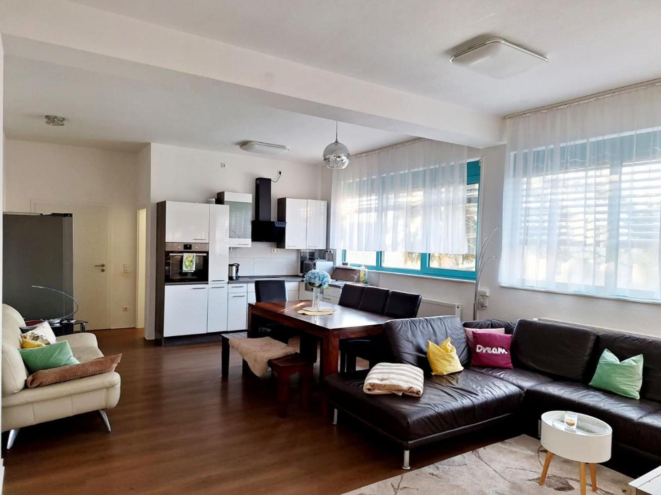 Gemuetliche Apartments In Niederdorfelden Экстерьер фото